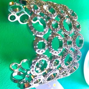 Brand new KATE SPADE ♠️ delicate dots bridal cuff